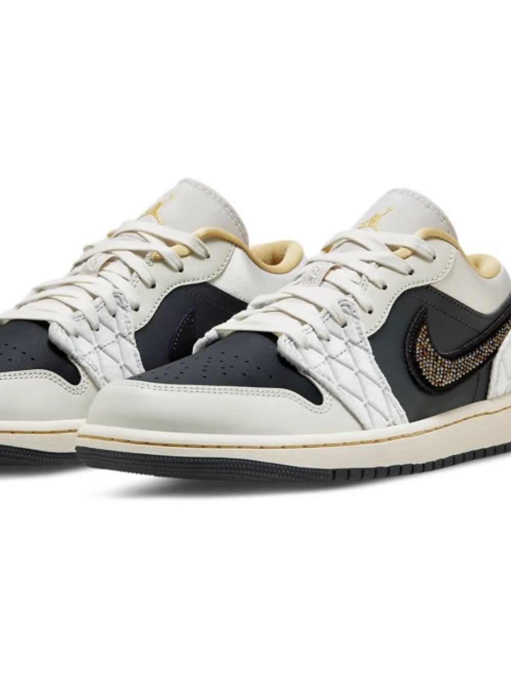 Air Jordan 1 Low SE Beaded Swoosh women’s size 9.5